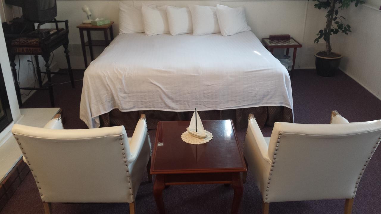 Harbor Haus Inn & Suites هيرمان المظهر الخارجي الصورة